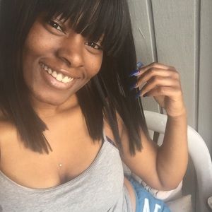 Meet your Posher, Nita